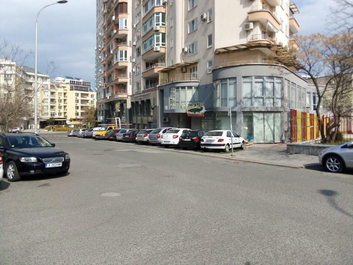 דירות בורגאס Апартамент Зорница מראה חיצוני תמונה