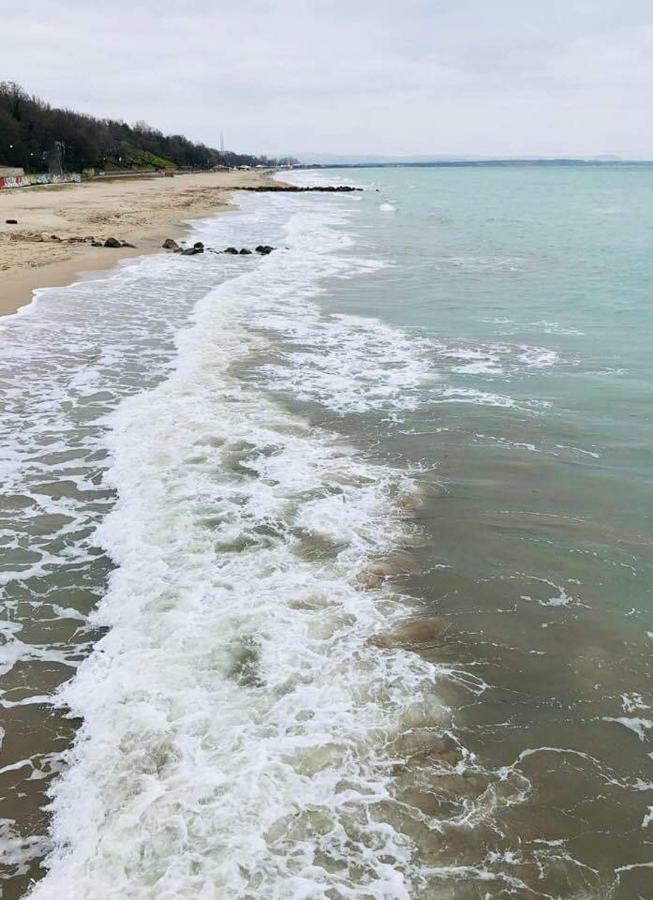 דירות בורגאס Апартамент Зорница מראה חיצוני תמונה